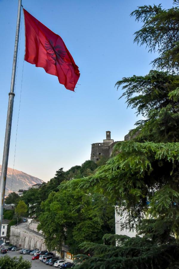 Hotel Sofra Gjirokastër Exterior foto
