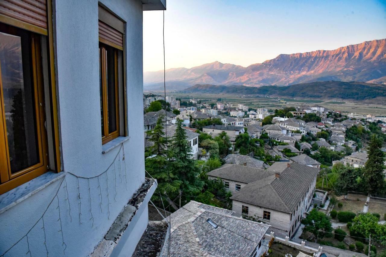 Hotel Sofra Gjirokastër Exterior foto